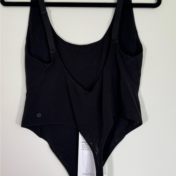 Lululemon Nulu Mesh Scoop Back Bodysuit Size L Black Low Back Fitted - Picture 4 of 7